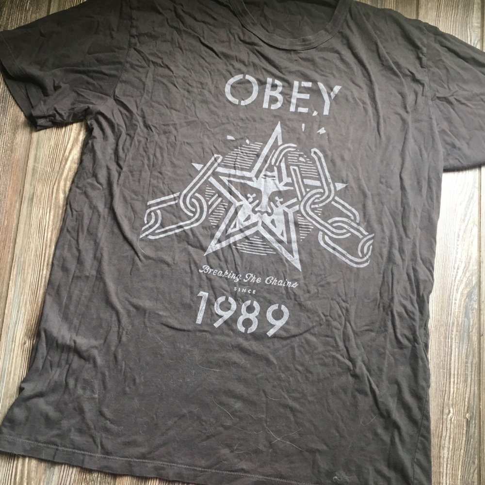 OBEY shirt